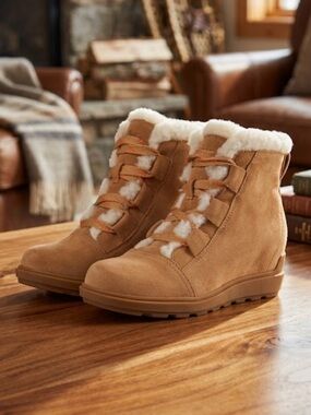 SOREL  Evie™ II Lace Up Boot Waterproof Suede Ankle Women’s Size 12 NWT